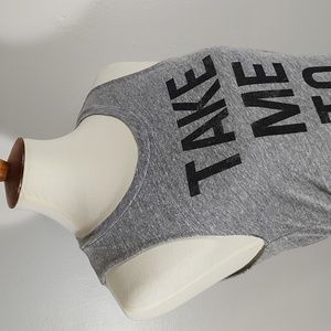 Top: Sleeveless T-Shirt Tank